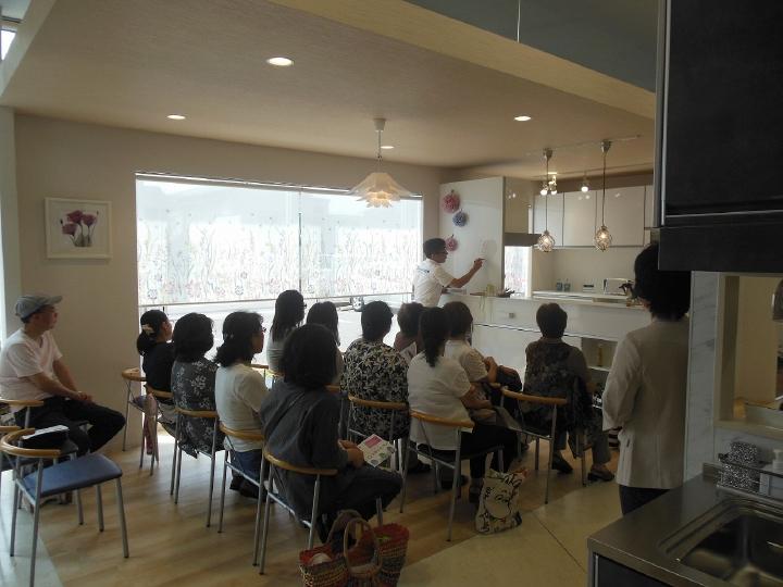 キッチンを快適にしようツアー　第２弾　（満席）