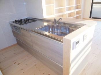 マンション　自然素材　リフォーム　キッチン