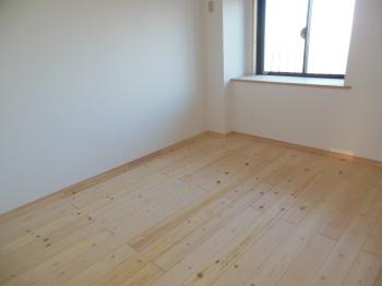 マンション自然素材リフォーム　無垢床板