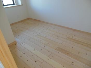 マンション自然素材リフォーム　洋室床