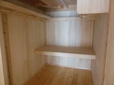 桐の収納押入れ