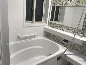 あたたかいユニットバスで、毎日の入浴が快適になりました。